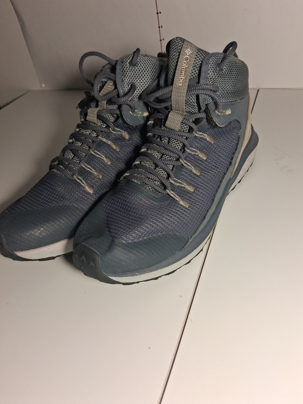 Columbia Men’s Trailstorm Mid Graphite
